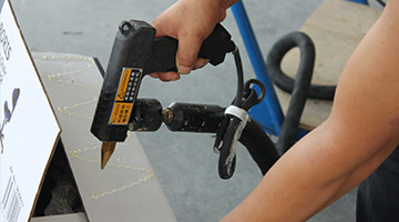 邦林熱熔膠,紙箱封合用熱熔膠